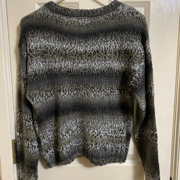 No Comment Sweater - Picture 3 of 4